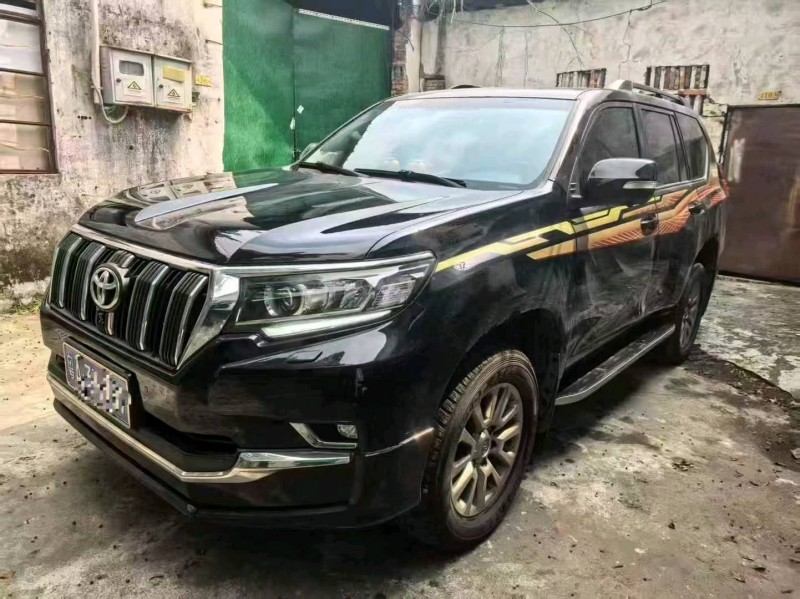 深圳19年豐田普拉多3