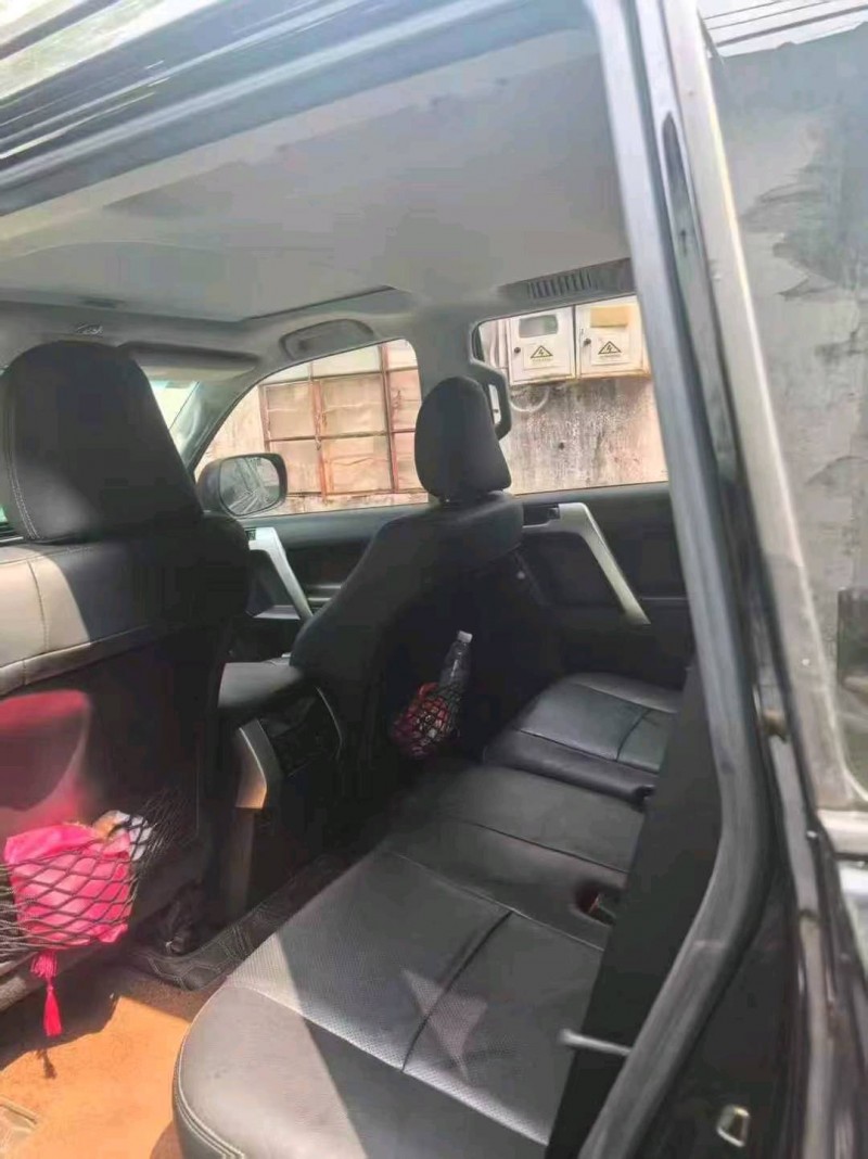 深圳19年豐田普拉多5