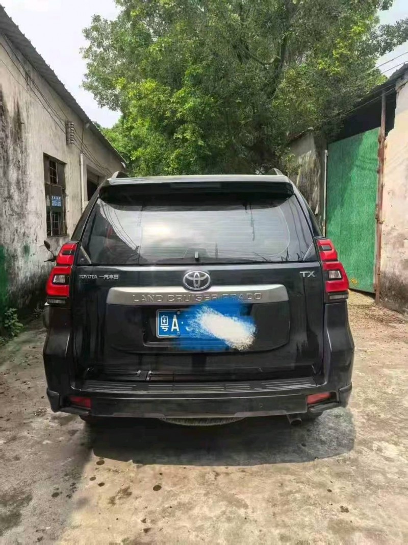 深圳19年豐田普拉多8