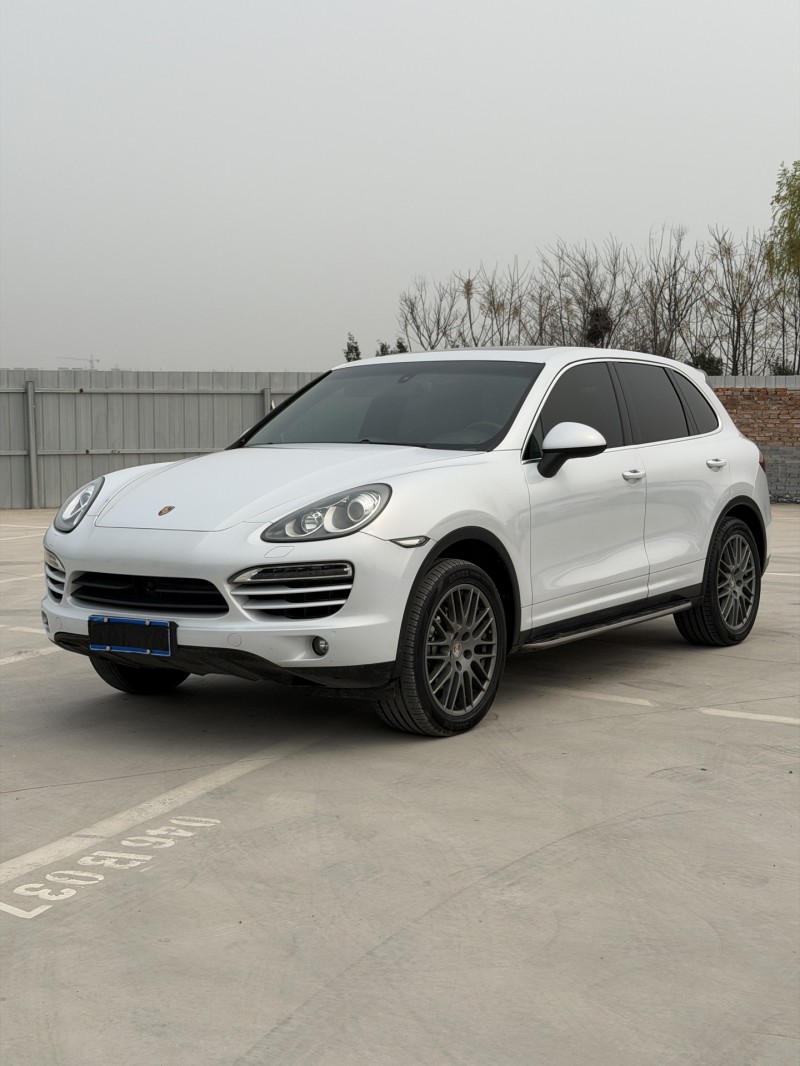 新鄉13年保時捷卡宴2