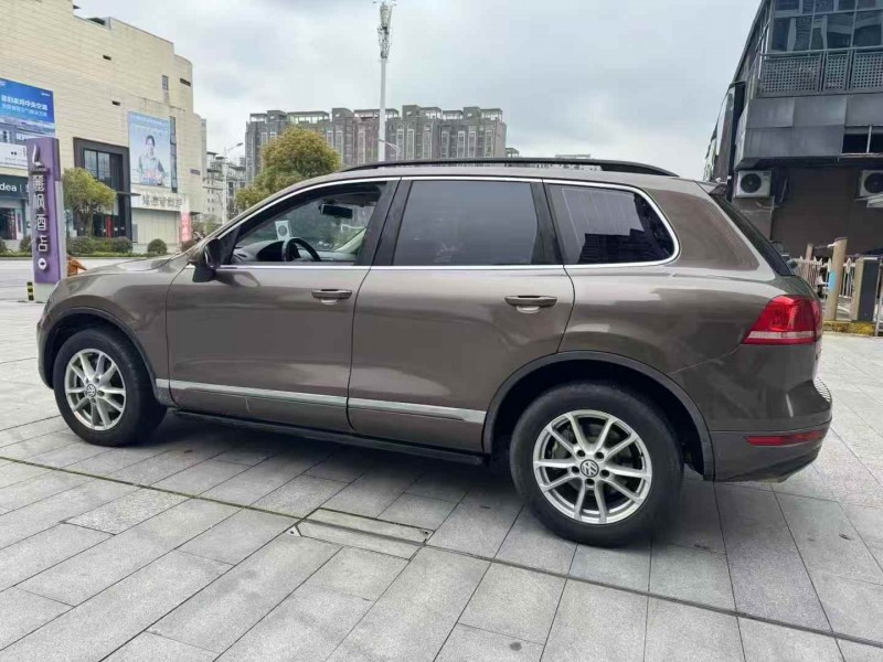 新余15年大眾途銳3