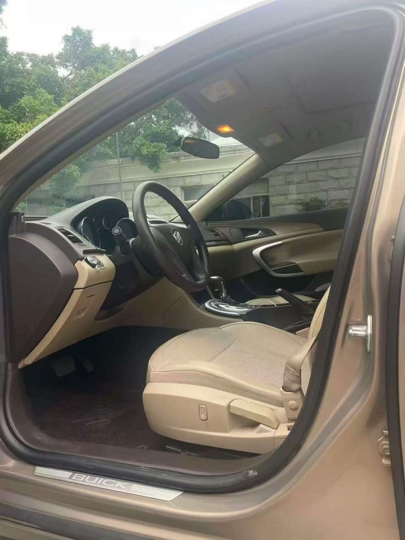 漳州14年别克君越4