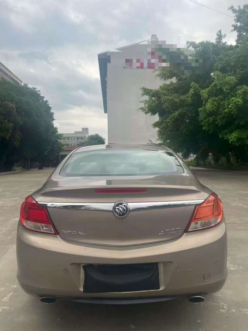 漳州14年别克君越9