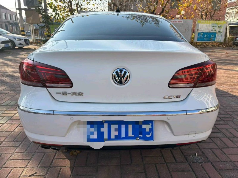 青岛15年大众CC5