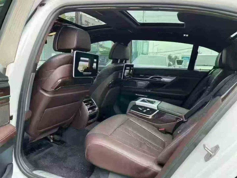 重慶17年寶馬7系5