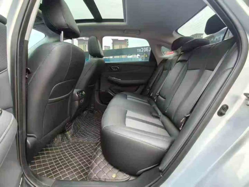 南平24年傳祺埃安S4