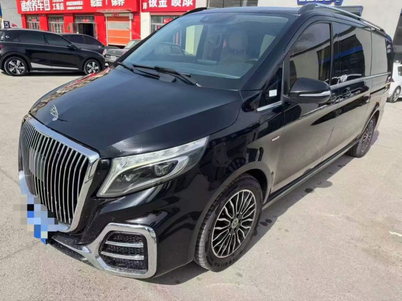 呼和浩特19年奔馳V2