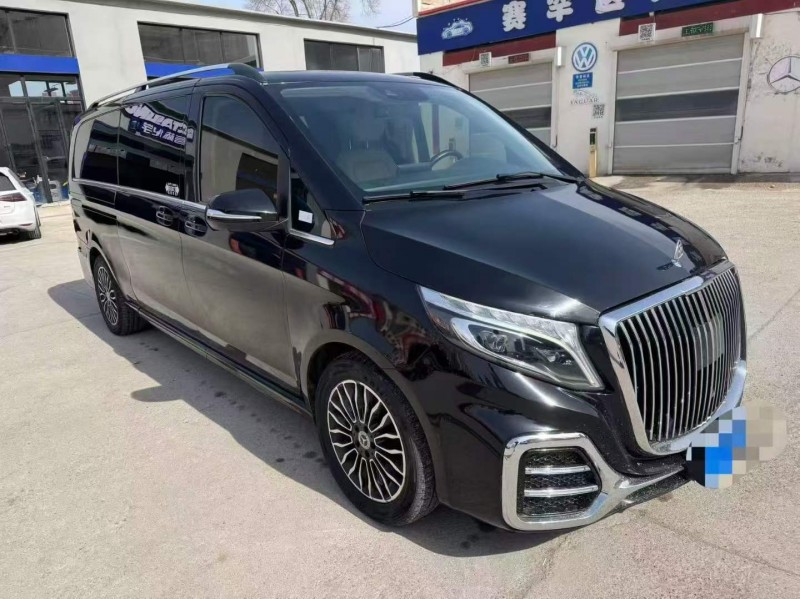 呼和浩特19年奔馳V5