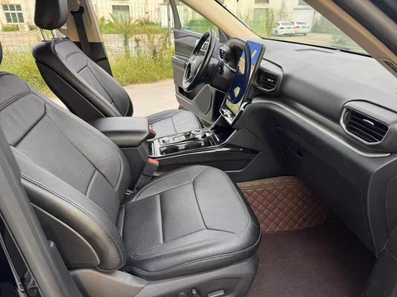 徐州21年福特探险者5