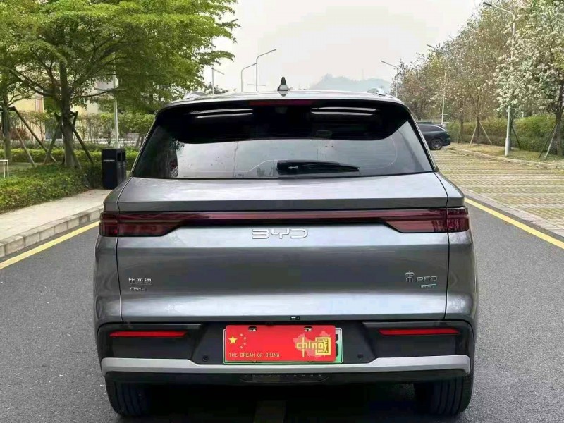 广州25年比亚迪宋5