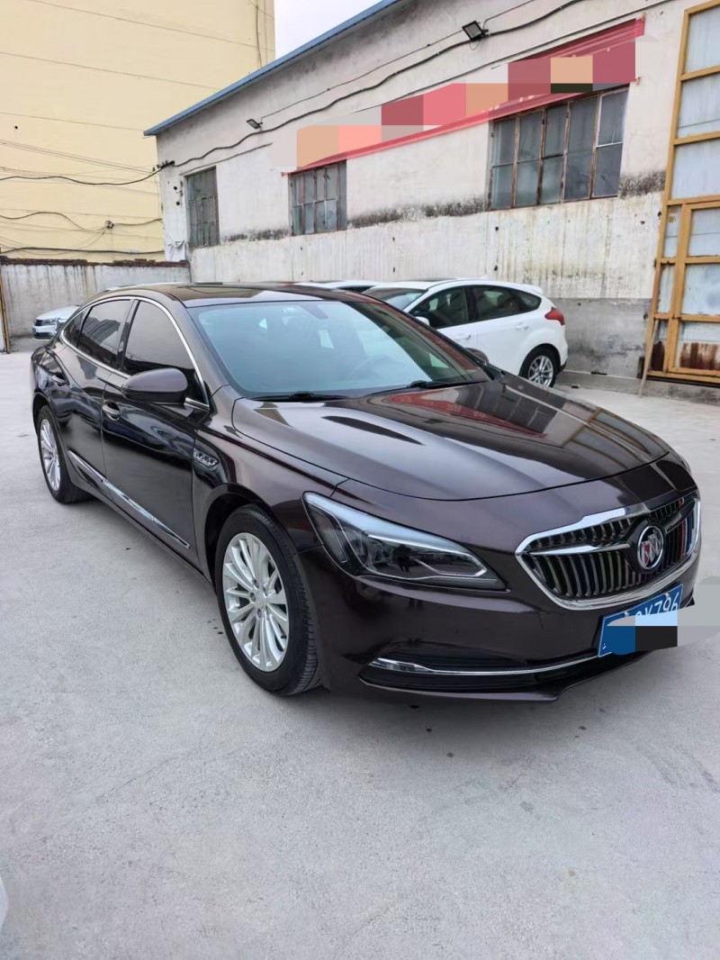 泰安19年別克君越3