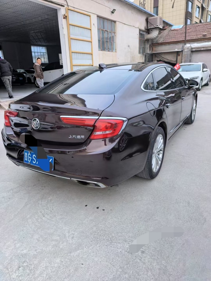 泰安19年別克君越4