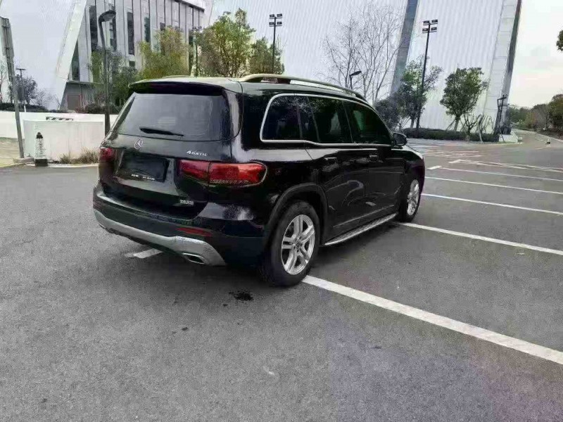 溫州23年奔馳GLB7