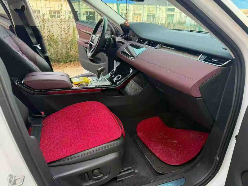 徐州23年路虎極光5