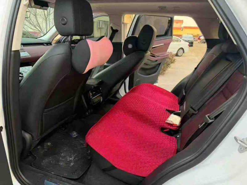 徐州23年路虎極光6