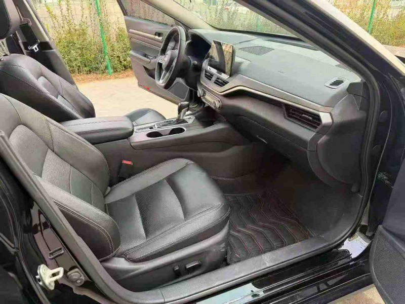 徐州22年日產天籟5