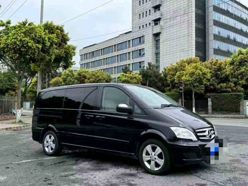 瀘州15年奔馳唯雅諾3