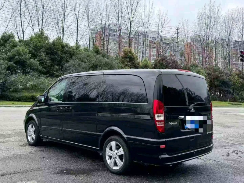 瀘州15年奔馳唯雅諾9