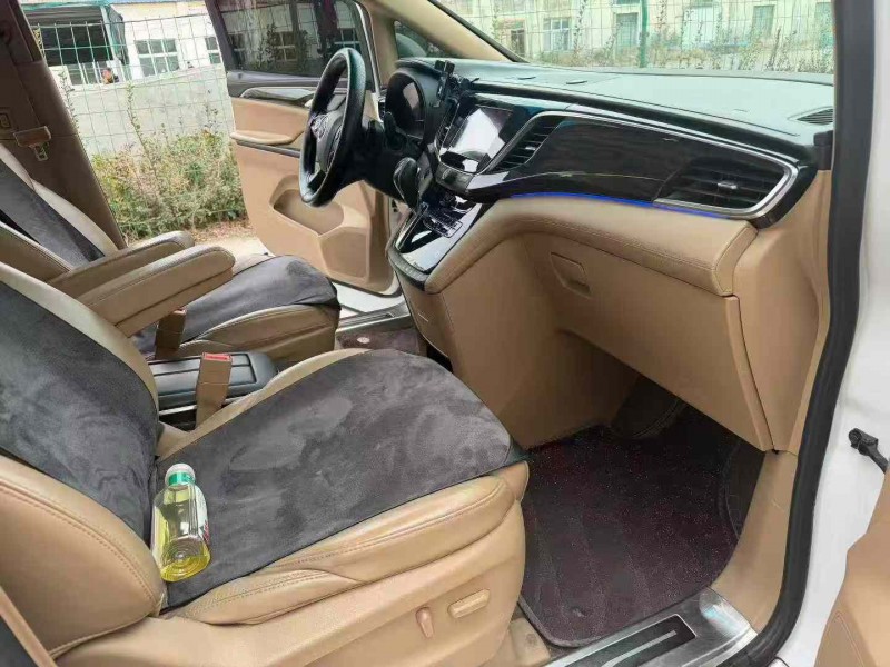 徐州19年別克GL85