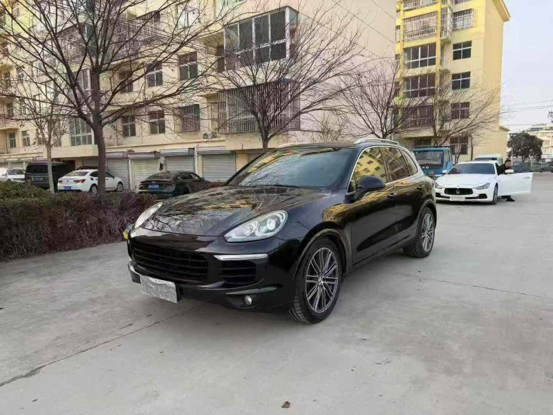 徐州17年保时捷卡宴2