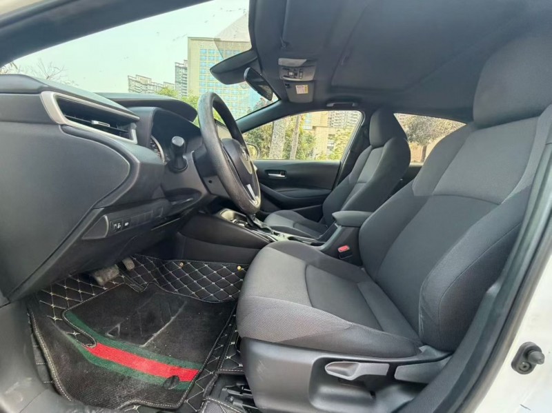 茂名20年丰田雷凌5