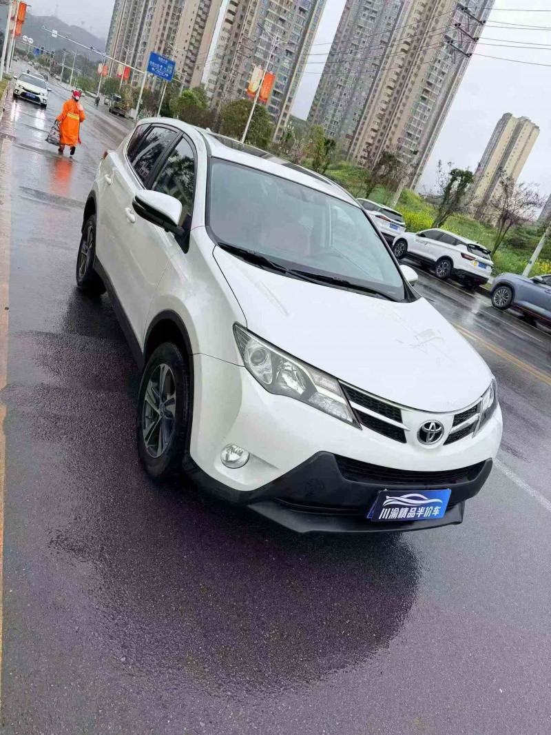 德阳15年丰田RAV4荣放3
