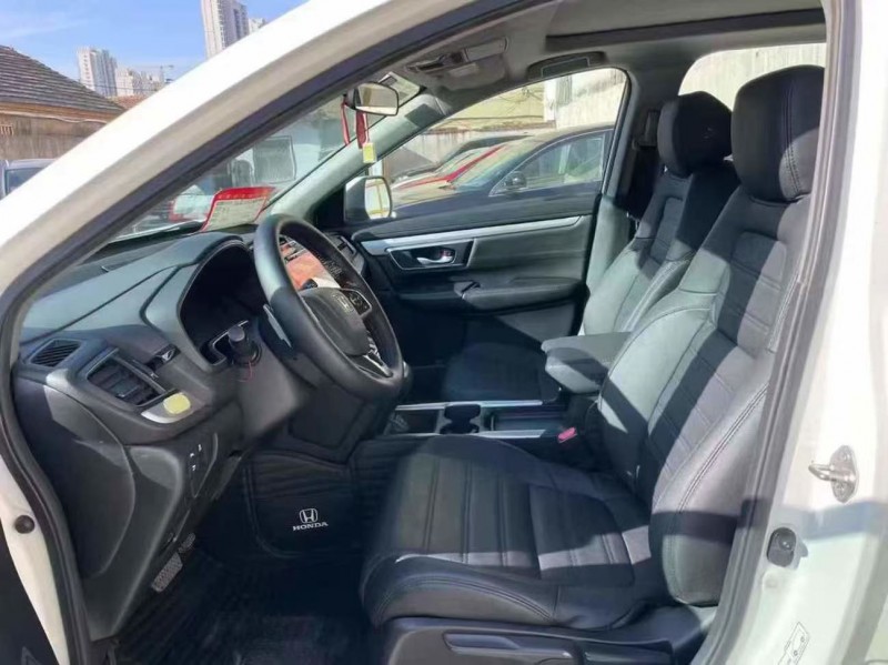 泰安19年本田CRV6