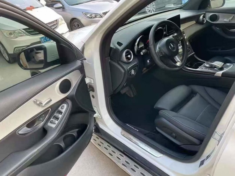 泰安17年奔驰GLC6