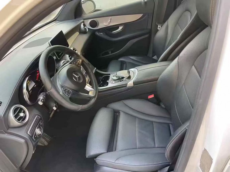 泰安17年奔驰GLC7