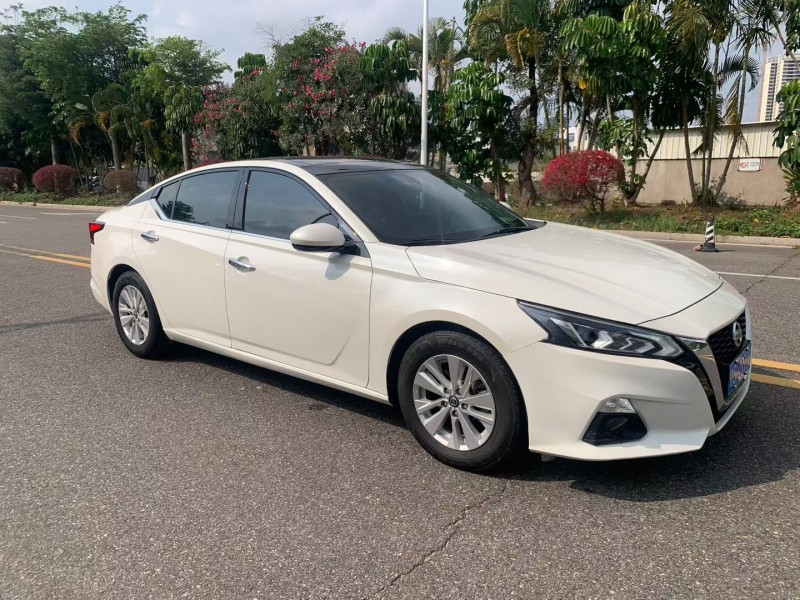 茂名20年日產天籟2