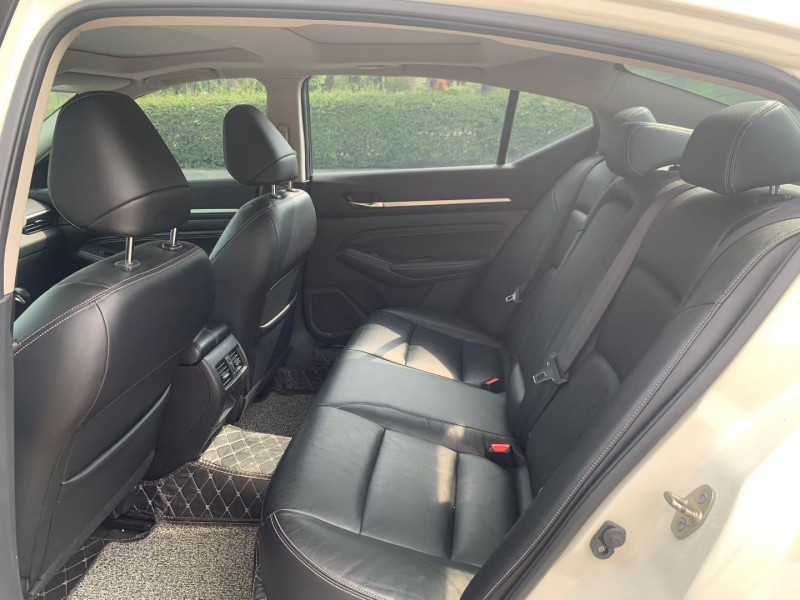 茂名20年日產天籟5