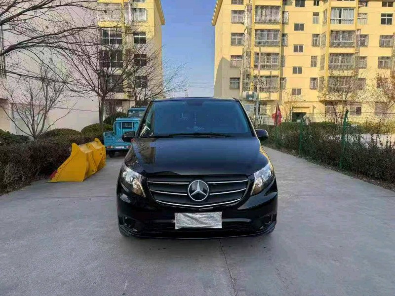 徐州24年奔馳威霆1