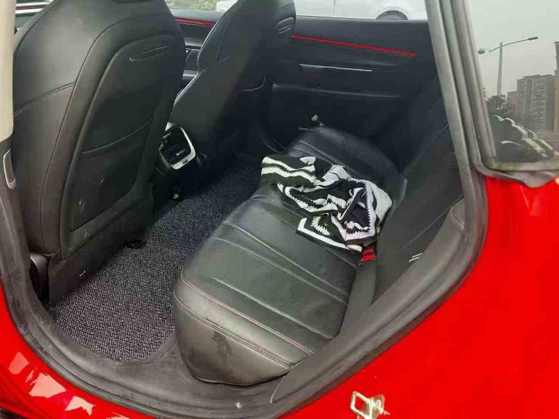 德陽22年小鵬汽車p75