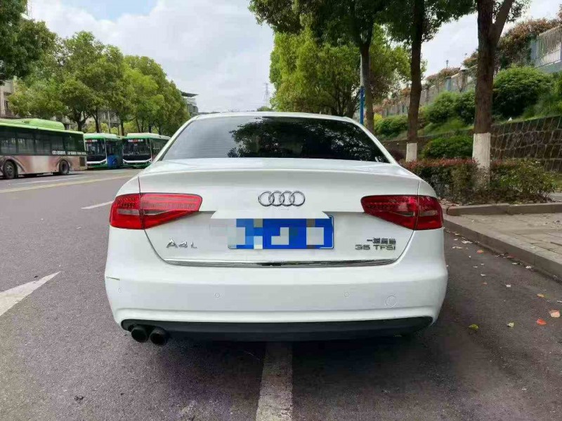 瀘州16年奧迪A4L8