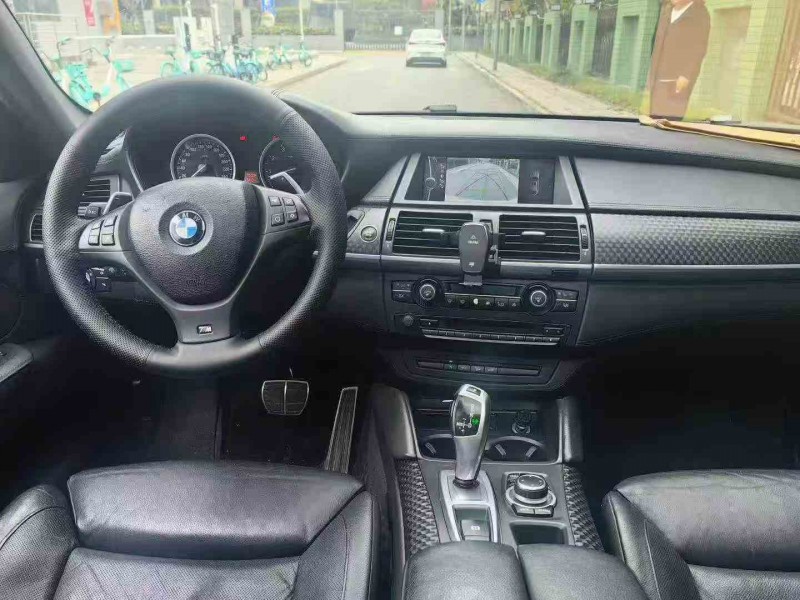 德陽15年寶馬X64