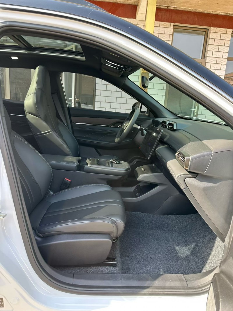 廊坊25年東風風神8