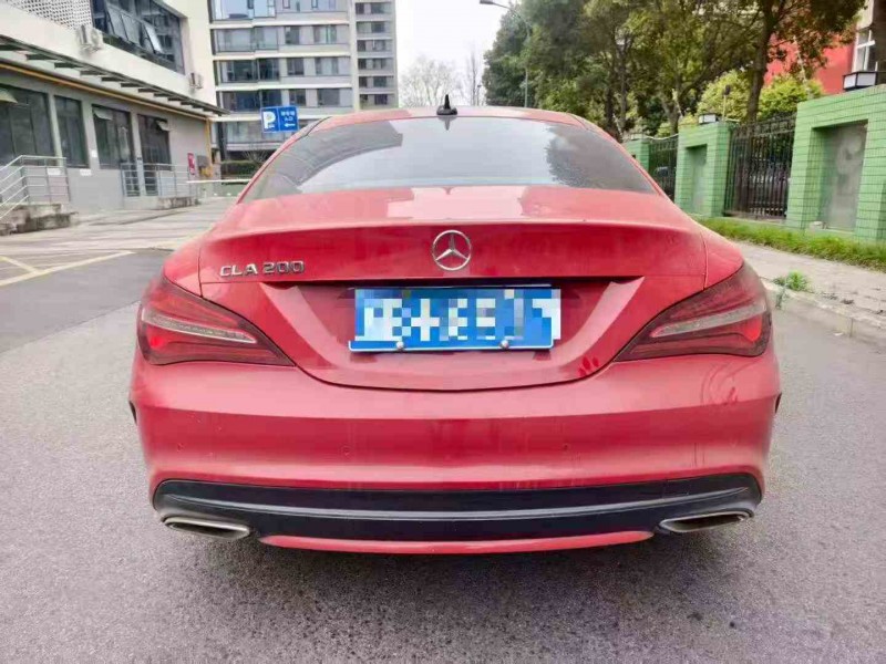 德陽16年奔馳CLA9