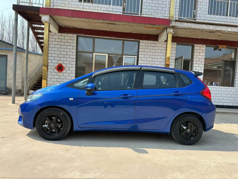 廊坊16年本田飞度3