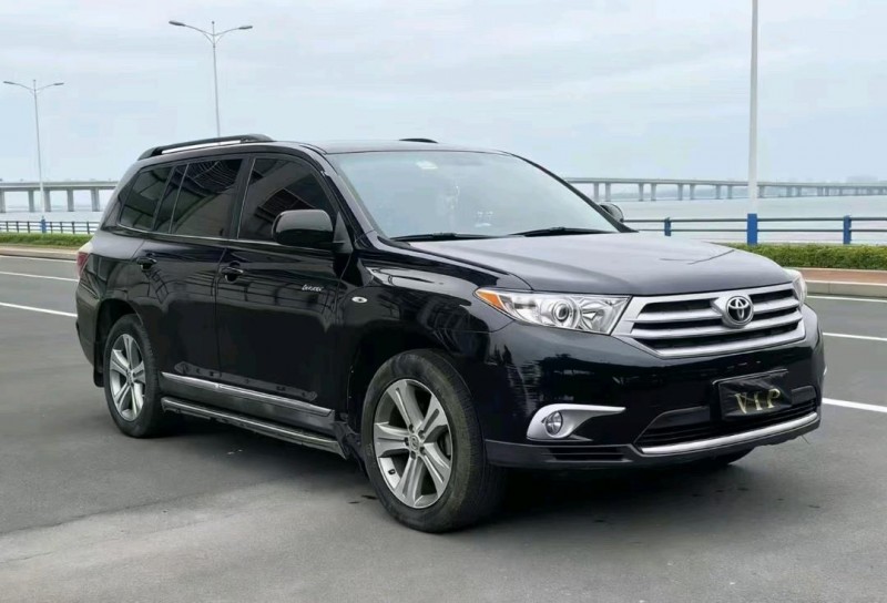 广州13年丰田汉兰达3