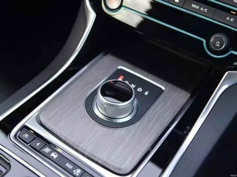 济南16年捷豹XF5