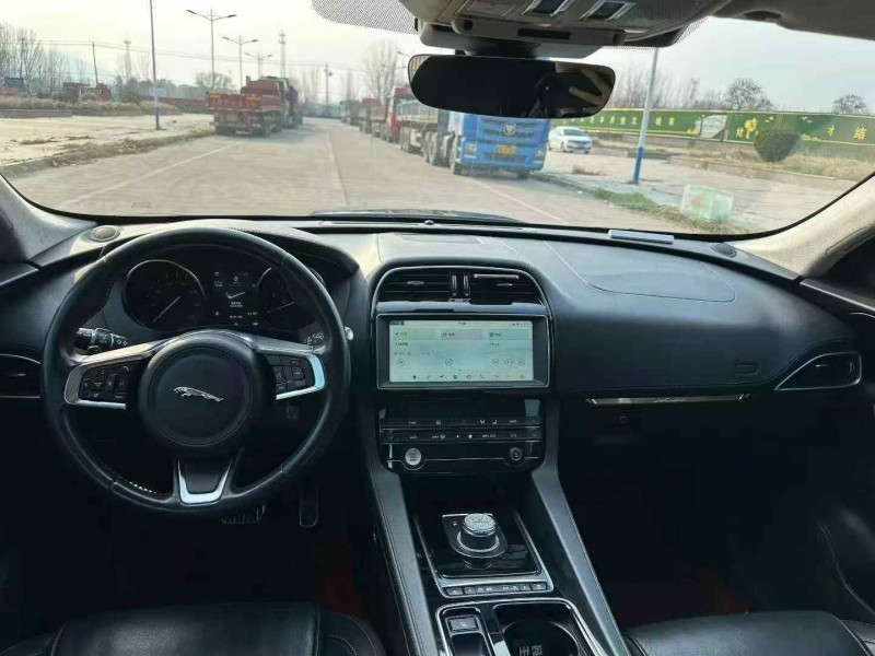 济南19年捷豹F-PACE6