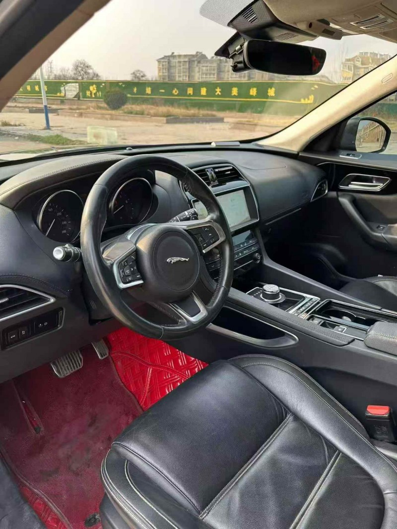 济南19年捷豹F-PACE8