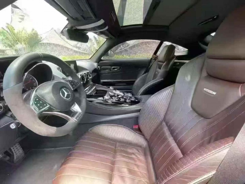 深圳16年奔馳AMG6