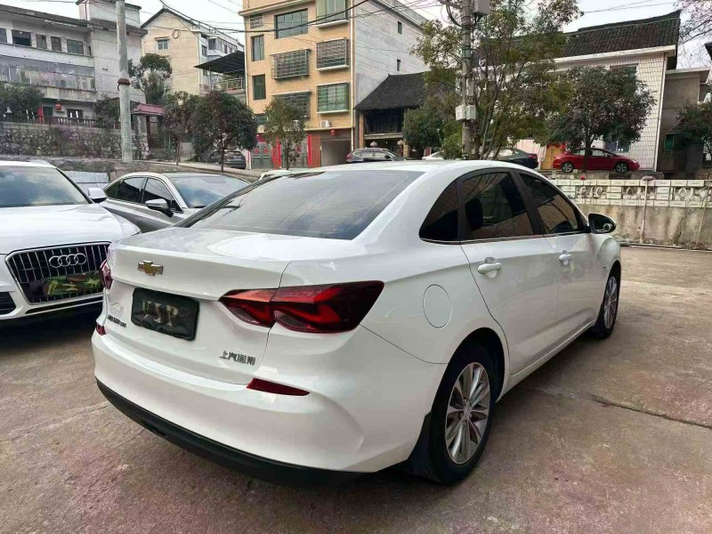 岳陽22年雪佛蘭科魯澤7