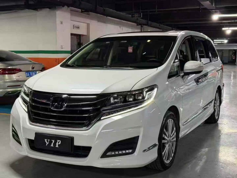 嘉兴19年本田艾力绅3