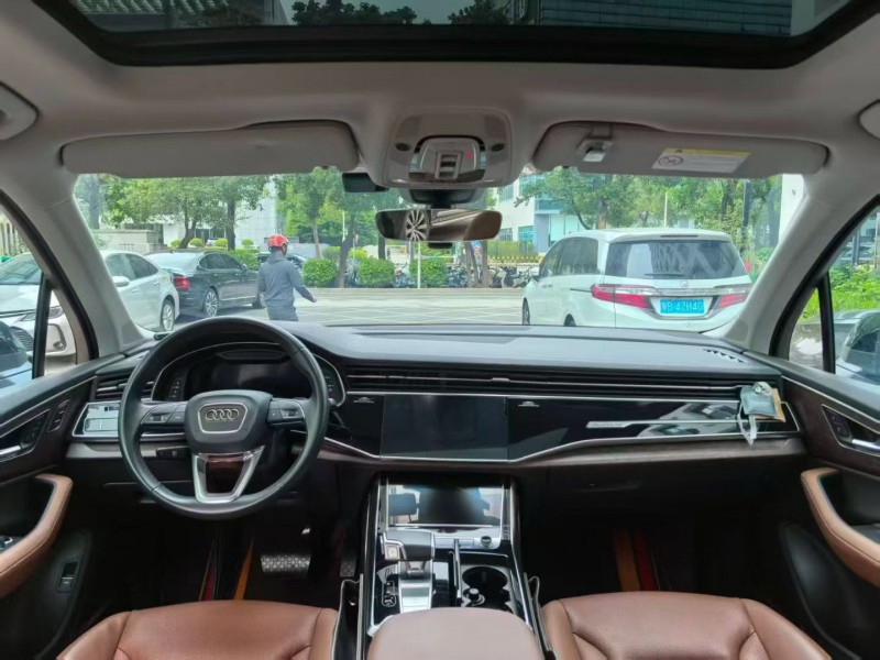 深圳23年奥迪Q73