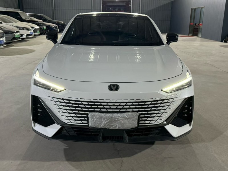 深圳25年长安汽车UNI1