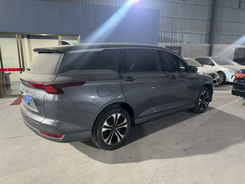 深圳22年五菱汽車凱捷8