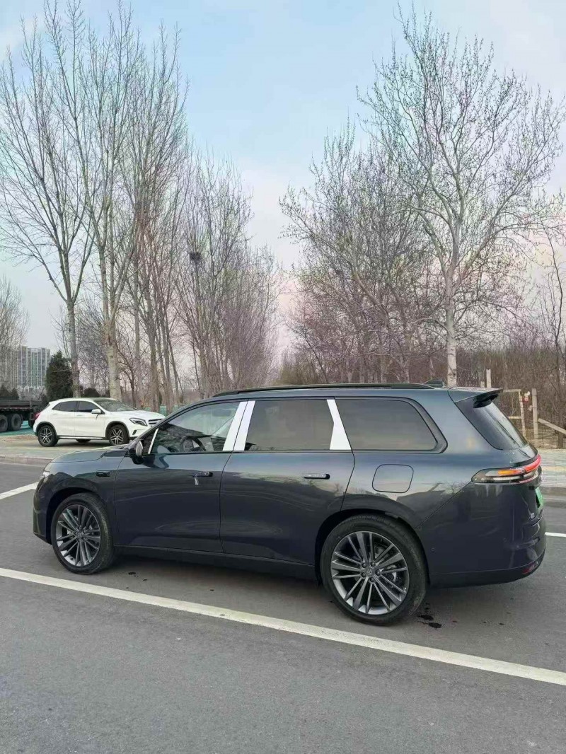 天津26年零跑汽車C168