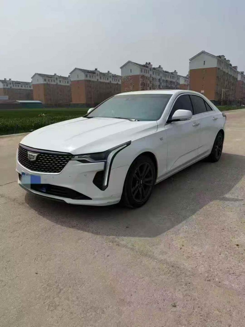 煙臺22年凱迪拉克CT43